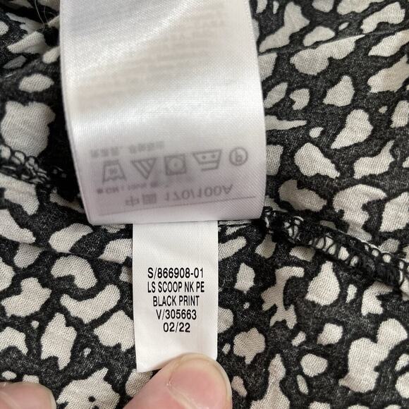 GAP Women's Tie Front Peplum Top Long Sleeve Black White Animal Print Sz Large - Picture 7 of 9